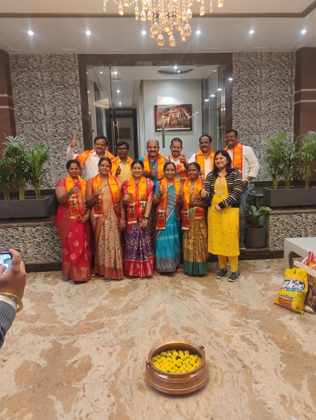 Coco Cabana Varanasi Exteriör bild