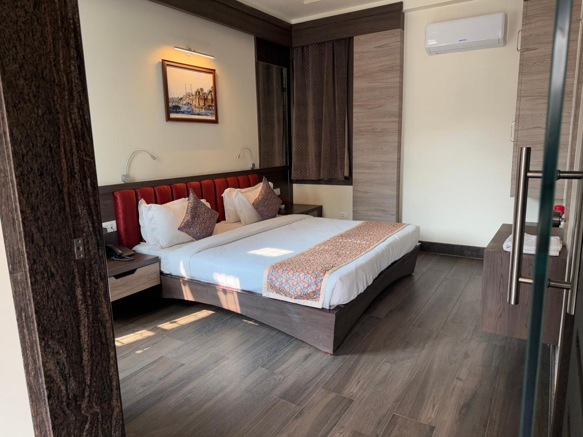 Coco Cabana Varanasi Exteriör bild