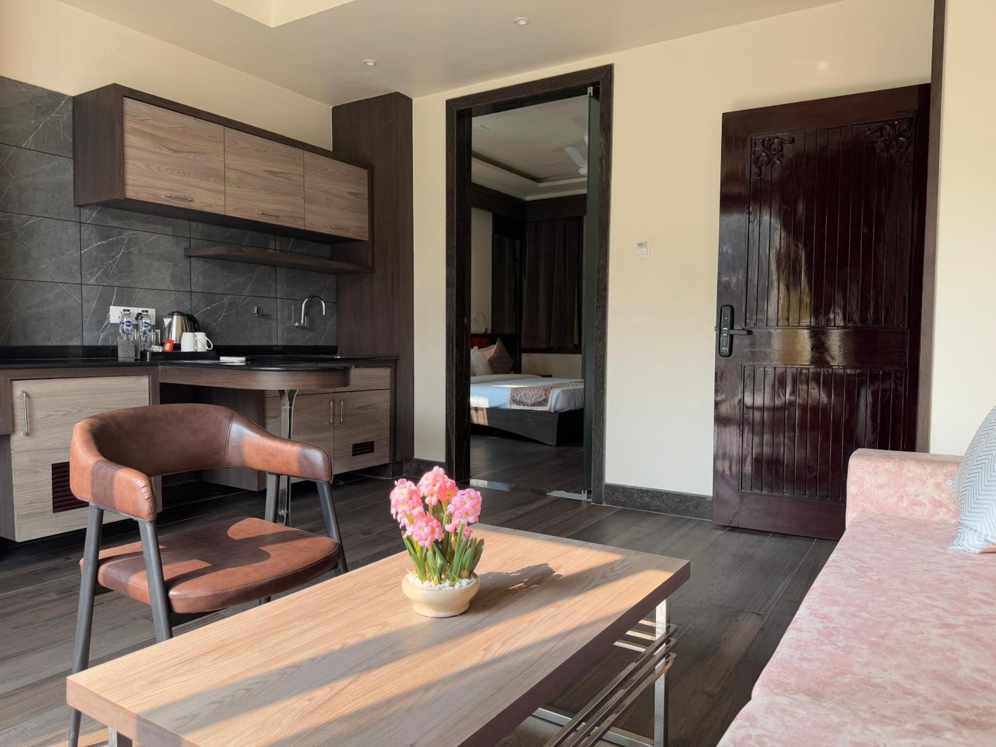 Coco Cabana Varanasi Exteriör bild