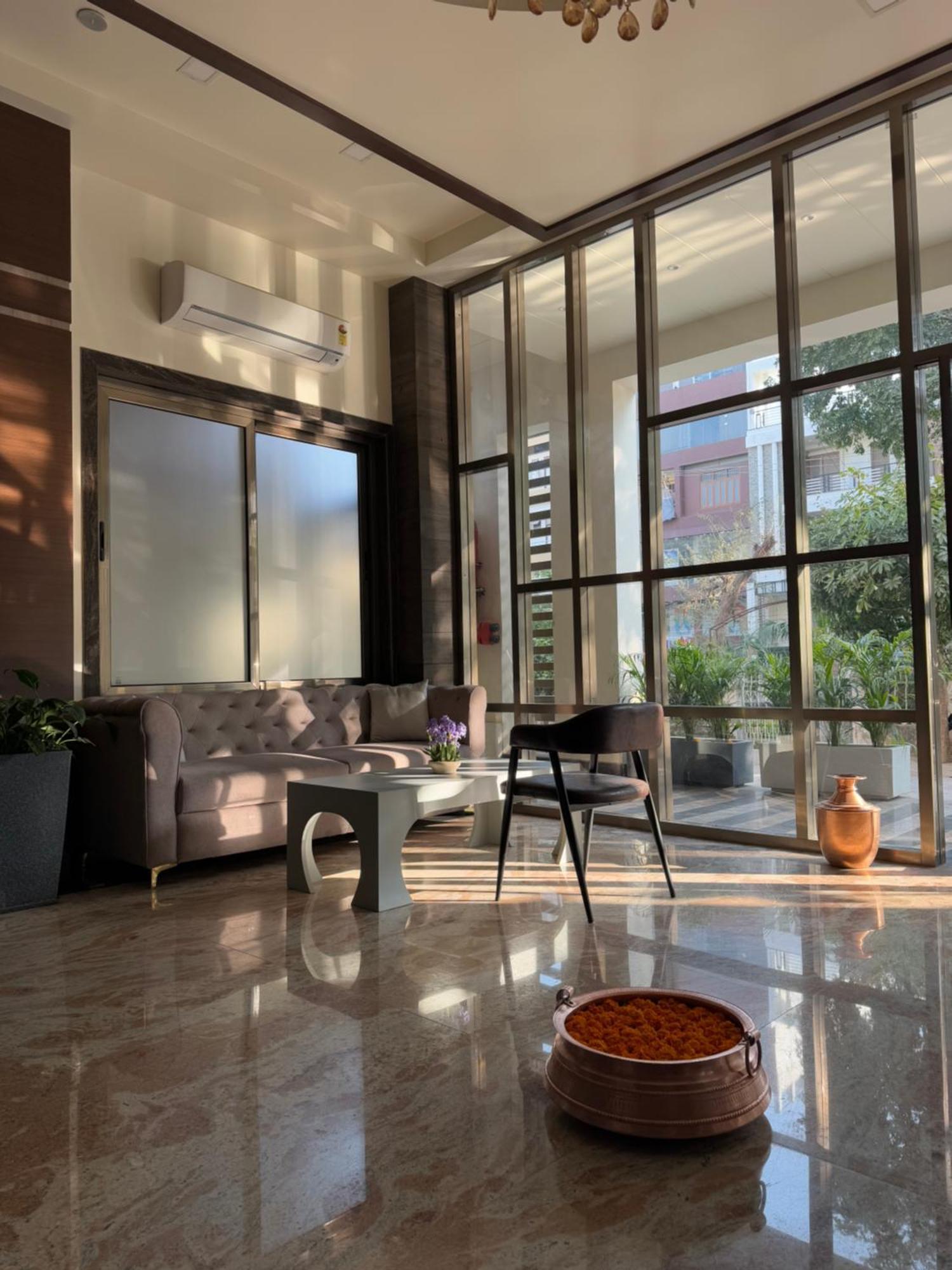 Coco Cabana Varanasi Exteriör bild